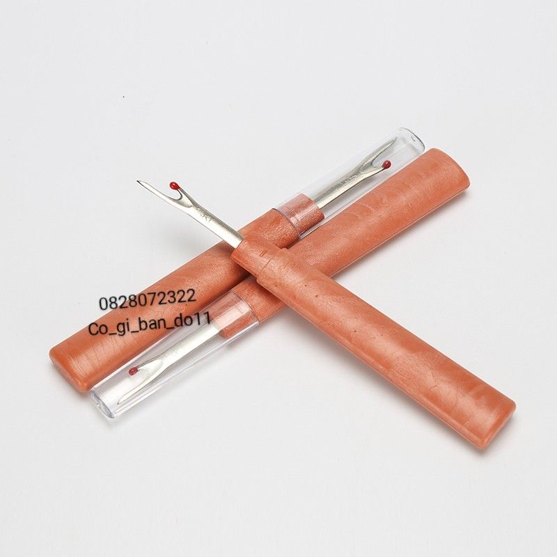 Dụng Cụ Tháo Chỉ, Rạch Khuy Lớn Cán Nhựa Tròn.