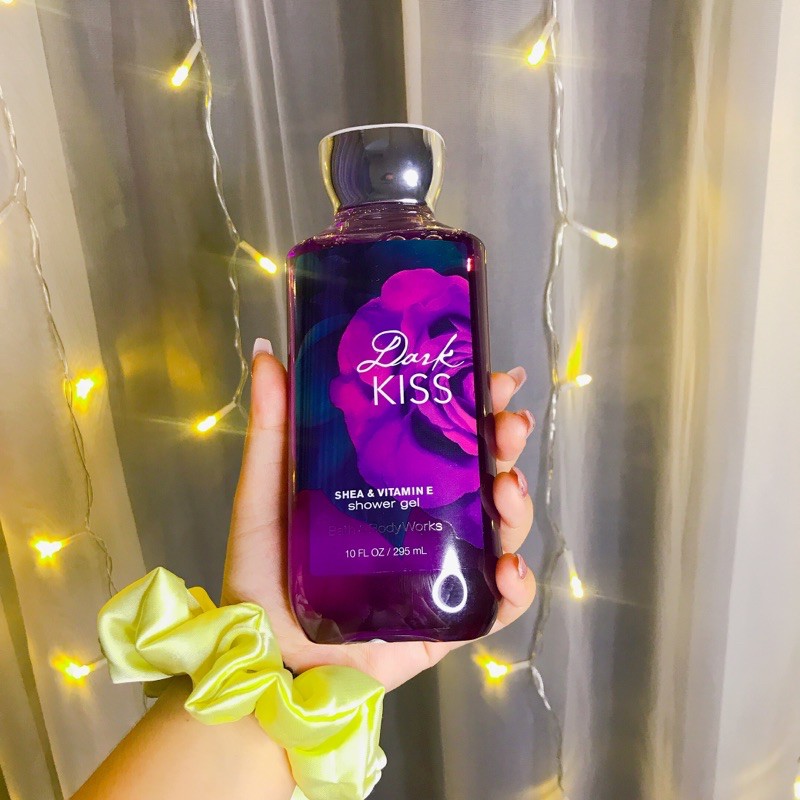 Sữa tắm dưỡng thể DARK KISS Bath and Body Works (295ml)