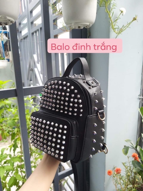 Balo đinh nhọn