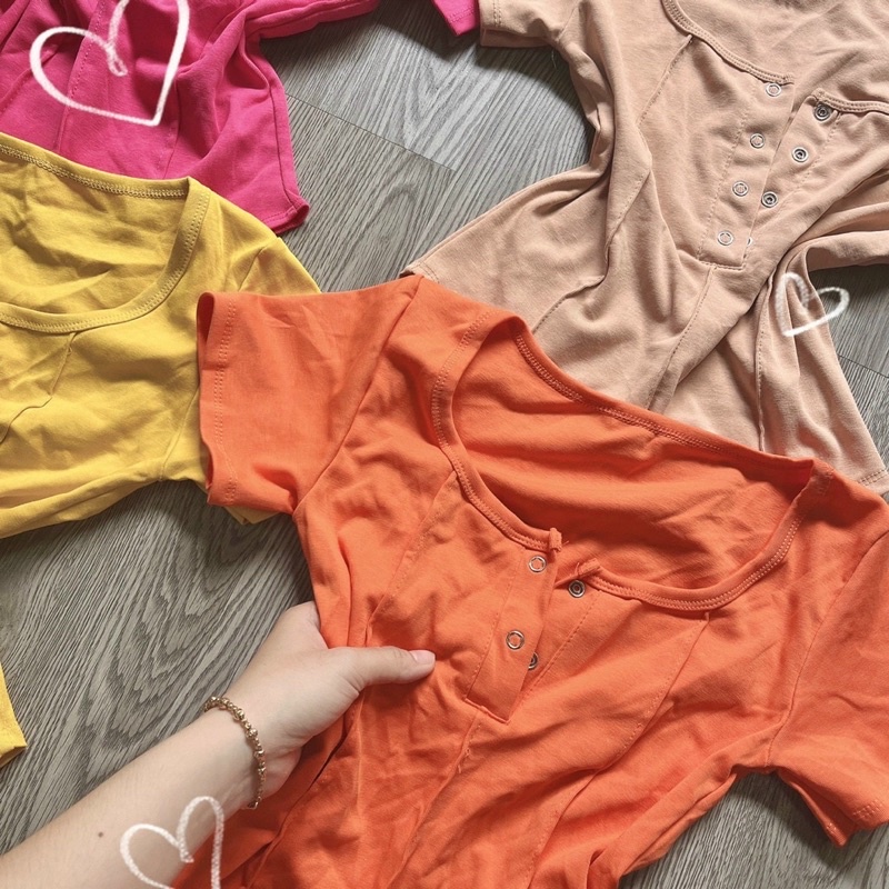 Áo thun borip núc bấm chiết eo tay ngắn