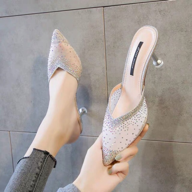 Sục đính đá sẵn size 37
