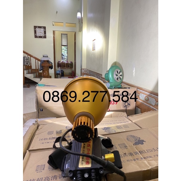 Đèn pin siêu sáng đèn kẹp bình ác quy  P160 tích hợp 3 màu ánh sáng trong 1 đèn chóa đèn 13.5cm