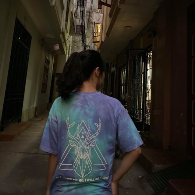 (ẢNH THẬT) áo tie dye phản quang hươu mặt sau form oversize unisex | BigBuy360 - bigbuy360.vn