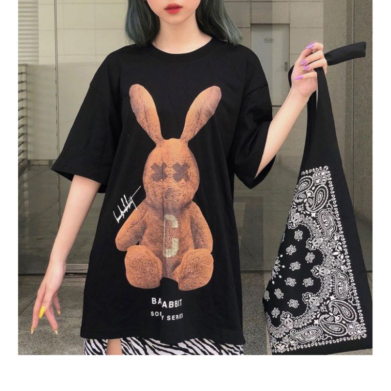 áo thun nữ form rộng unisex in hình họa tiết