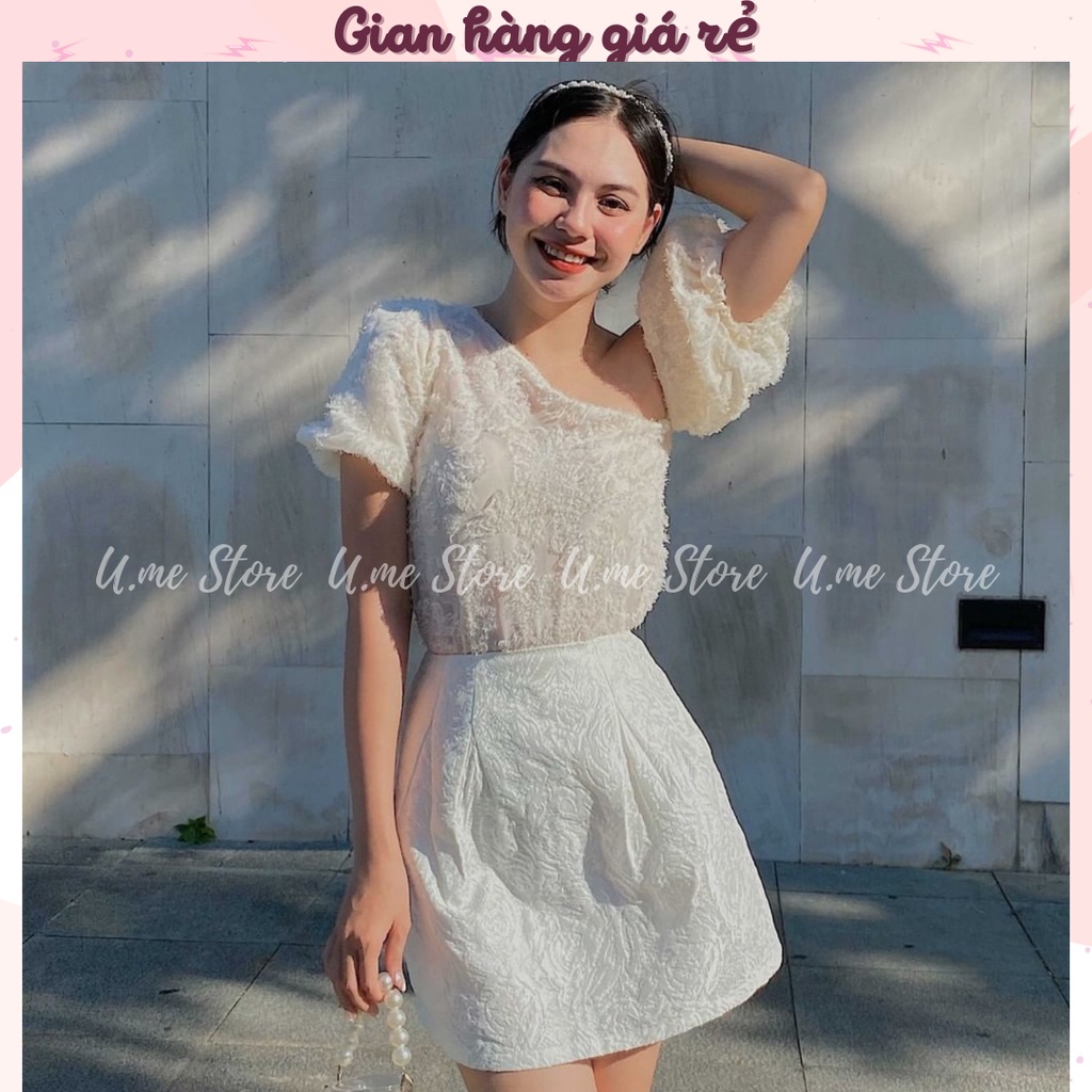 Rossie Top - Áo thun xẻ vạt chéo thiết kế tay bồng lệch vai chất hoa xù Ulzzang Áo phông tay bèo cổ vạt lệch Hàn Quốc