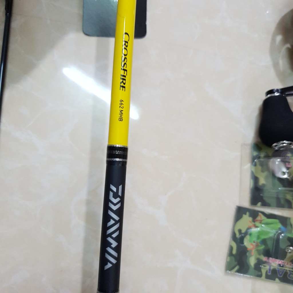 Cần câu lure máy ngang Daiwa Crossfire 1m98