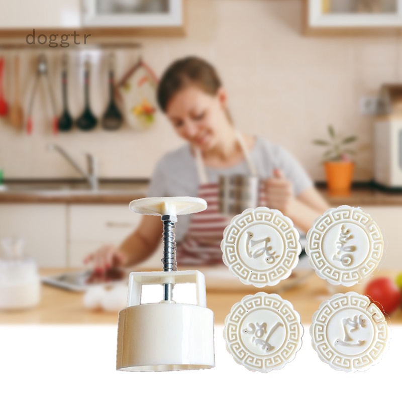 1 Bộ Khuôn Làm Bánh Trung Thu 3D 125G Kèm 4 Con Dấu DIY