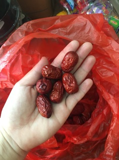 2kg táo đỏ tân cương 