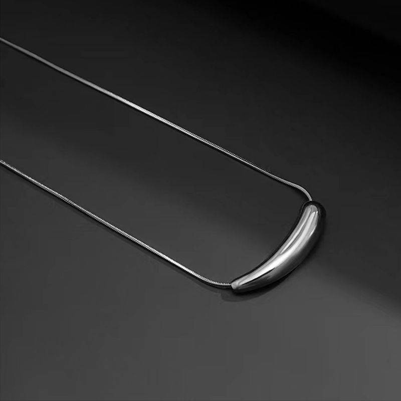 Tối giản cá nhân vòng cổ nam và nữ thủy triều titan thép không rơi màu lạnh nhạt nhạt nhỏ cà tím hoang dã khóa xương chu