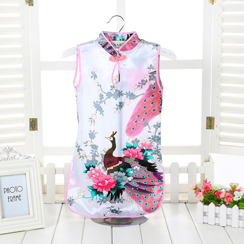 Đầm Sườn Xám Sát Nách Hoạ Tiết Chim Công Phong Cách Trung Hoa Cho Bé 3-10 Tuổi