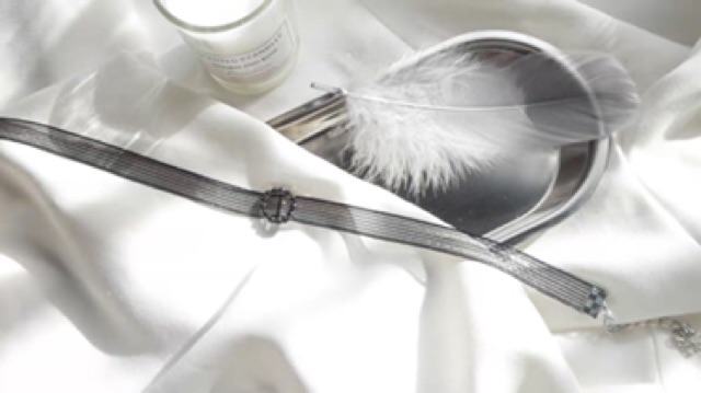 Choker ren đính đá - Maben