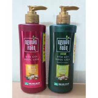 Dầu gội dược liệu Nguyên Xuân xanh chai 250ml