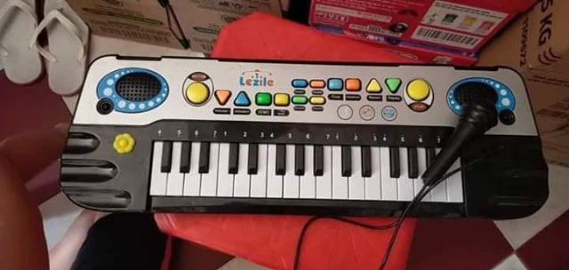 Đàn Organ kèm mic, Ghita cho bé