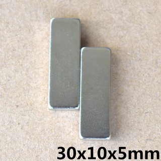 Nam châm trắng 30x10x5mm