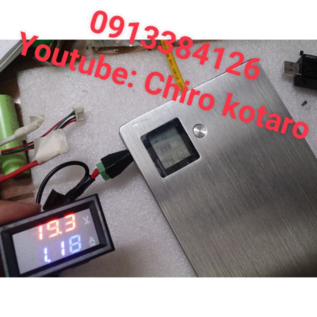 Box sạc laptop vỏ nhôm lắp 12 pin 18650 hoặc 8 pin Lipo, dung lượng 40000mAh