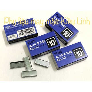 2 hộp kim bấm số 10.