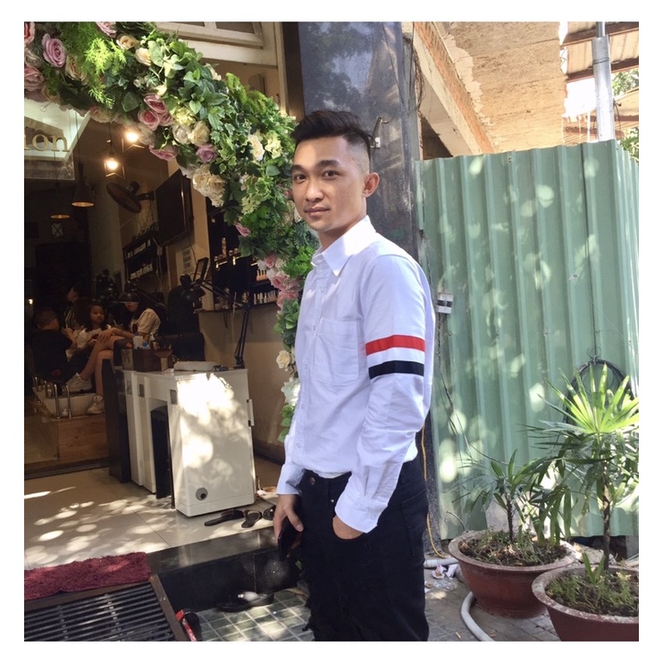 Áo sơ mi Thom Browne trắng viền 3 sọc lớn vải oxford dày cao cấp