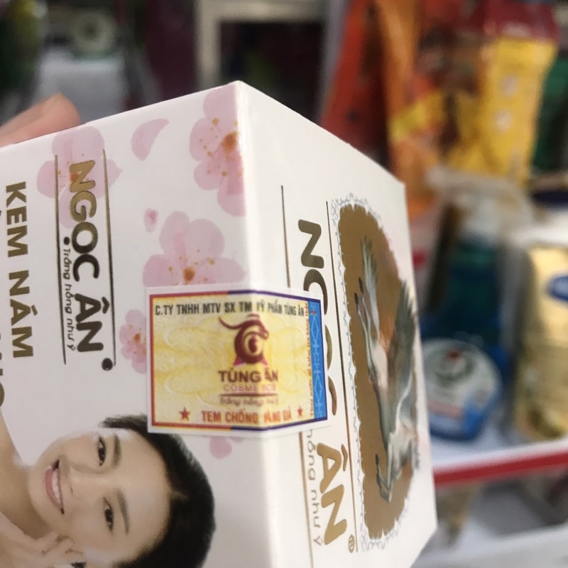 kem nám Ngọc Ân 12g(4 màu)