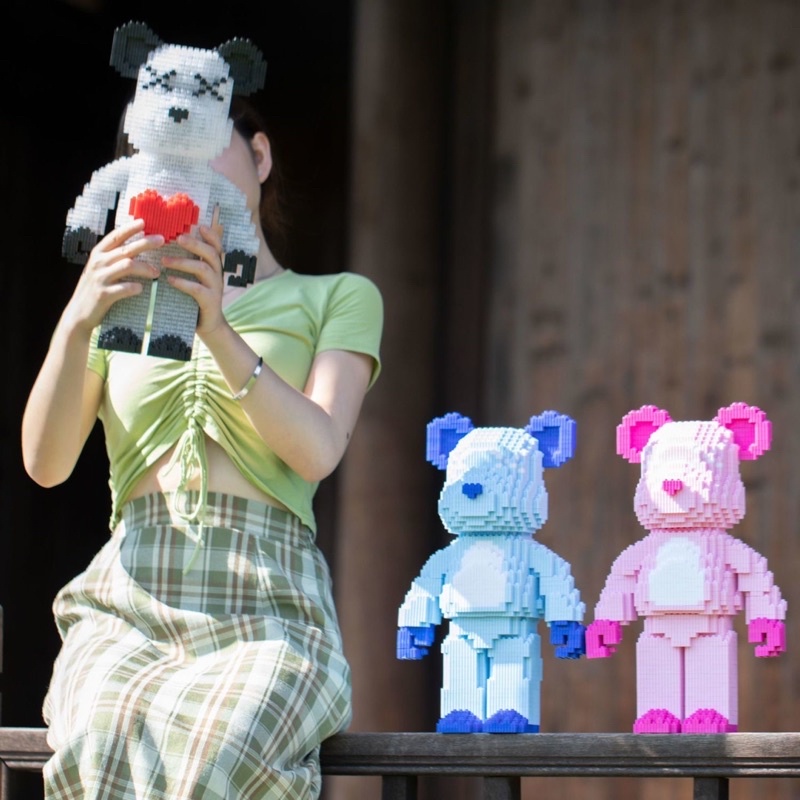 Xếp hình lắp ráp gấu Bearbrick 36cm