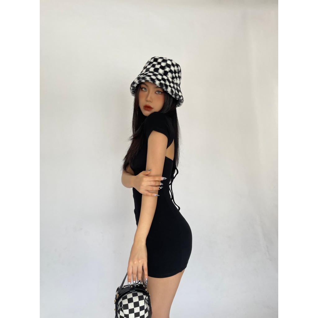 Đầm ôm body hở lưng tay ngắn - M DRESS - DEPASS
