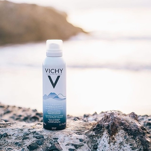 Xịt khoáng dưỡng da Vichy Mineralizing Thermal Water 300ml | BigBuy360 - bigbuy360.vn