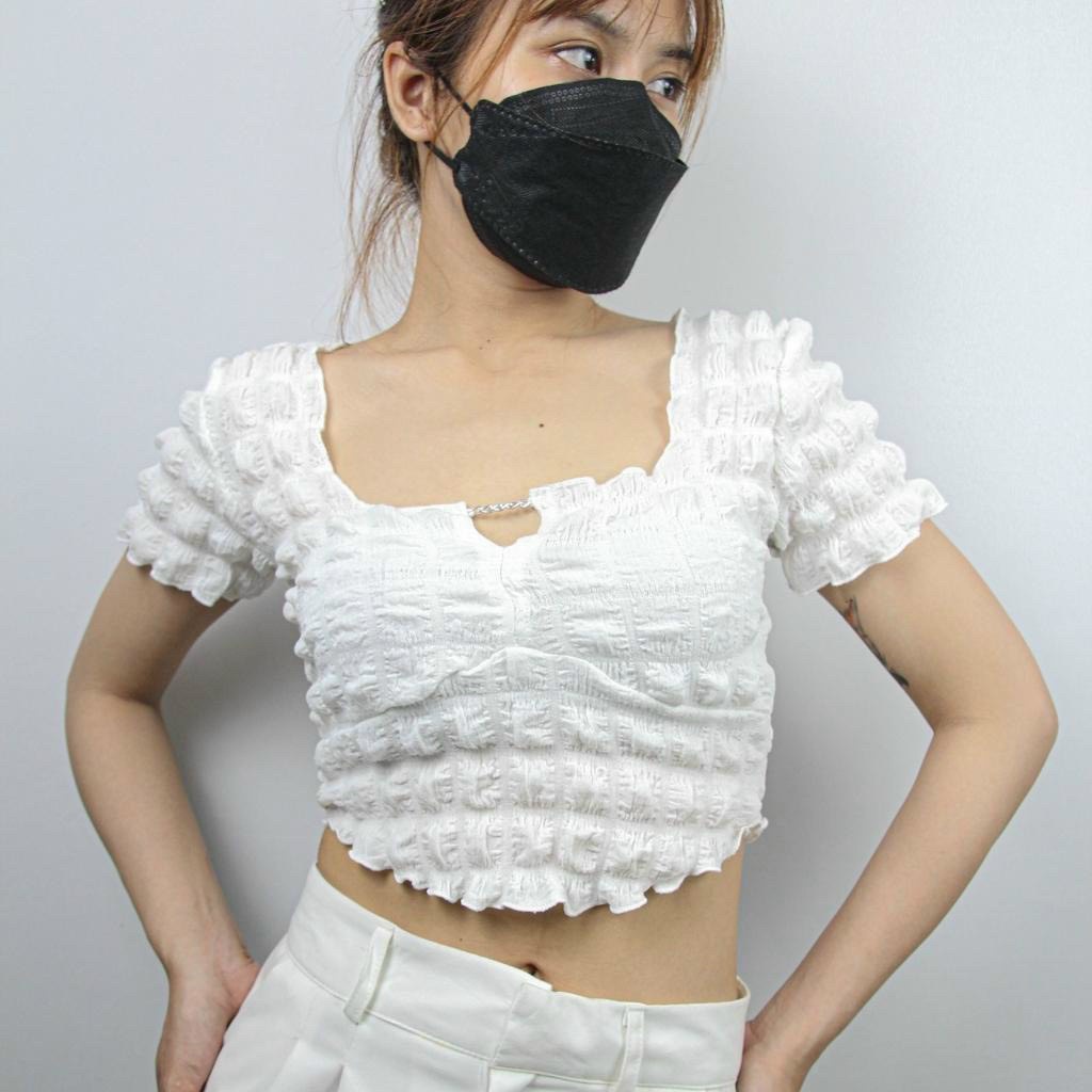 Áo xốp croptop cổ vuông đính xích tay ngắn cực xinh , chất thun xốp mềm mát