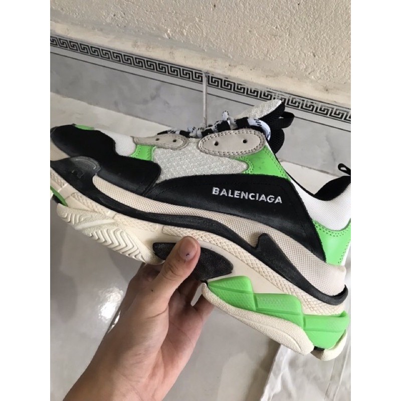 Balenciaga Triple S hàng 1:1 cũ