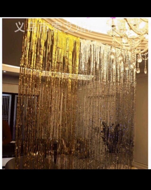 Rèm tua rua trang trí