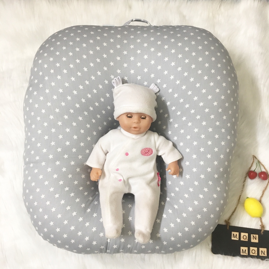 Gối chống trào ngược MONMON (65 x 75) cho bé từ sơ sinh đến 12 tháng màu ngẫu nhiên hàng chính hãng