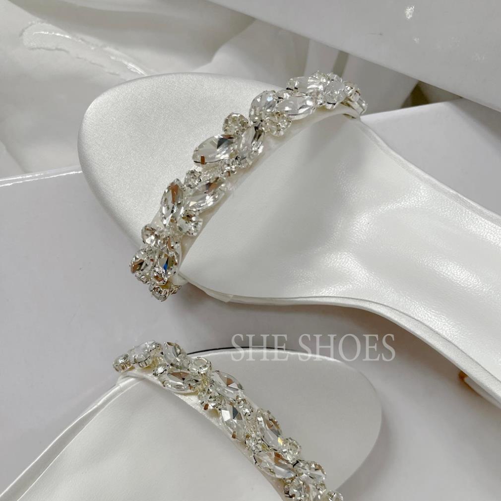 Sandal Giày cưới quai ngang đính đá gót vuông lụa satin cao cấp (NEW ARRIVAL) 👉