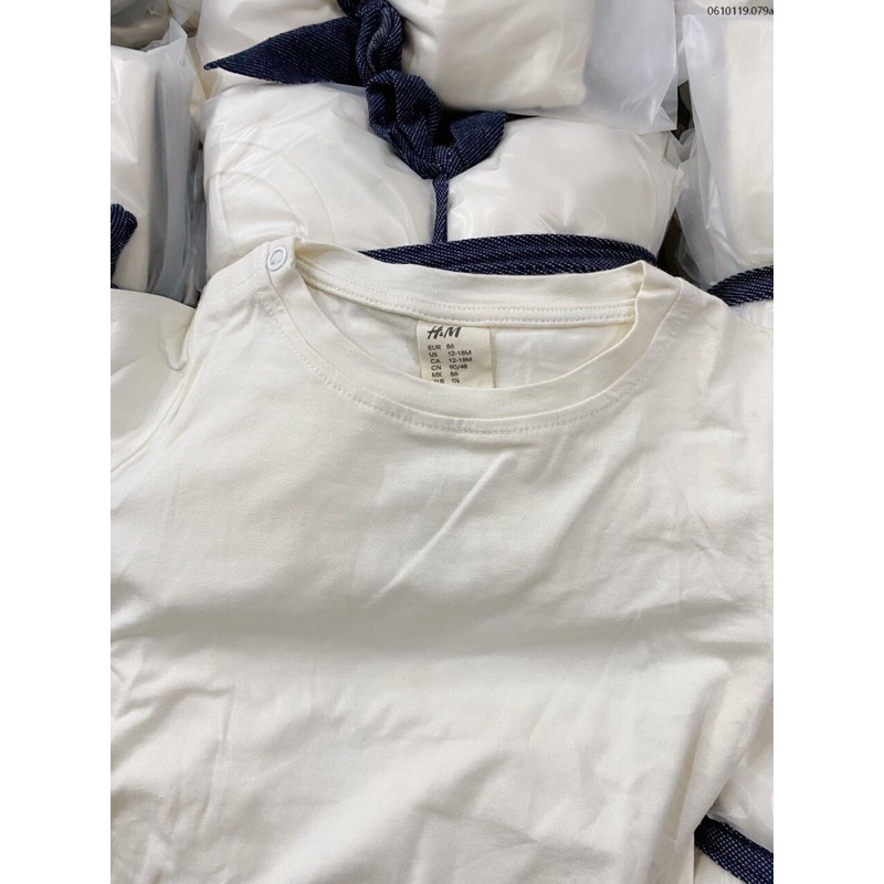 Set yếm HM dư xịn sò