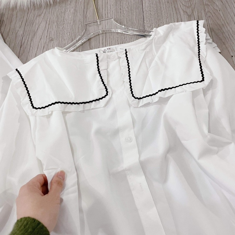 Áo sơ mi cổ viền đen bèo DH6