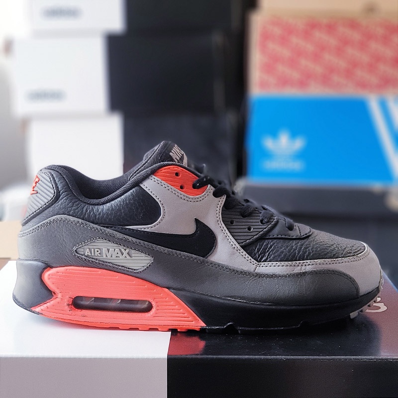 Giày _Nike Air Max 90 Black Medium Ash, size 44, real 2hand