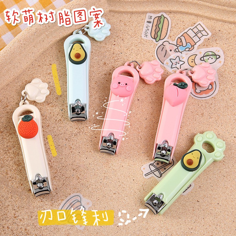 1 Bấm móng tay cute màu ngẫu nhiên