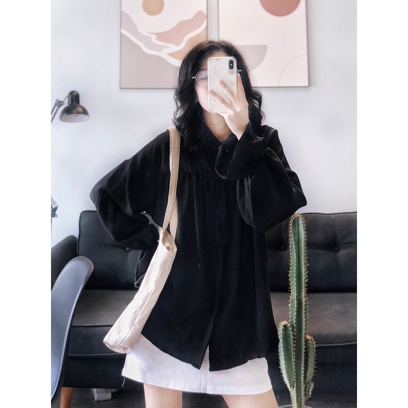 (Có 2 màu) áo đen tay bồng cổ trụ cột dây tua rua