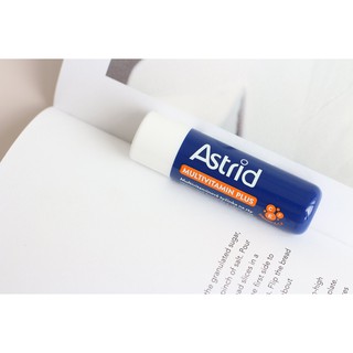 Son Dưỡng Astrid Mỡ Hươu Cho Đôi Môi Mềm Mịn 4.7g