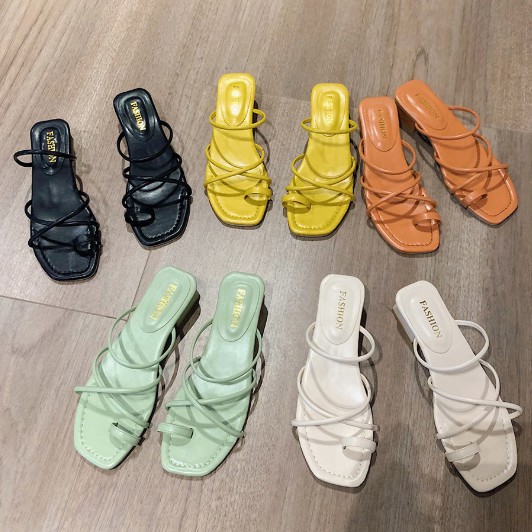 Hàn Quốc Màu kẹo của phụ nữ đơn giản là đôi giày gót dày đặt chân
