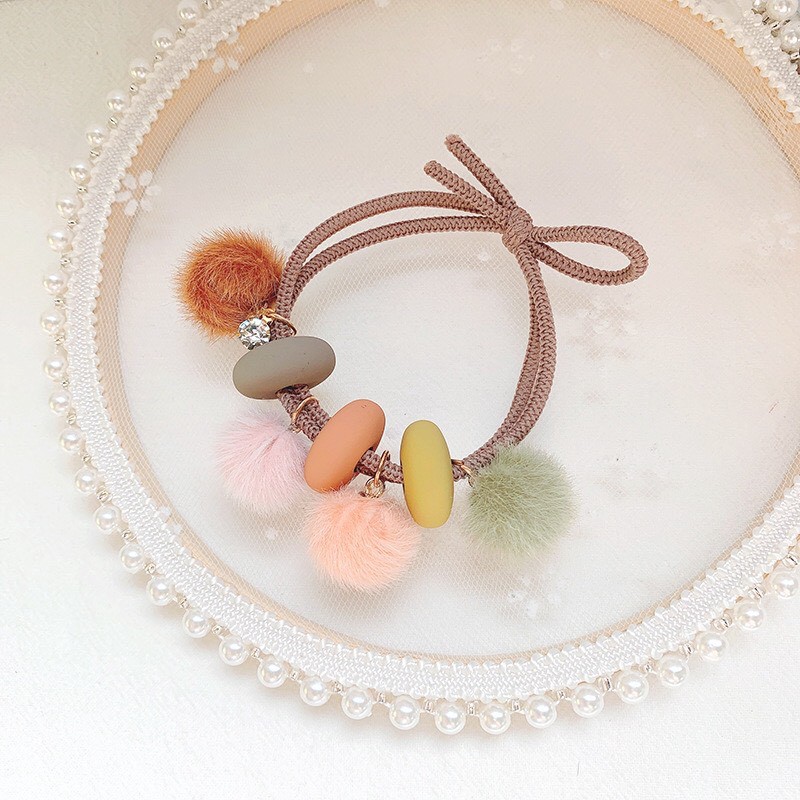 Cột tóckiểu Hàn Quốc dễ thương