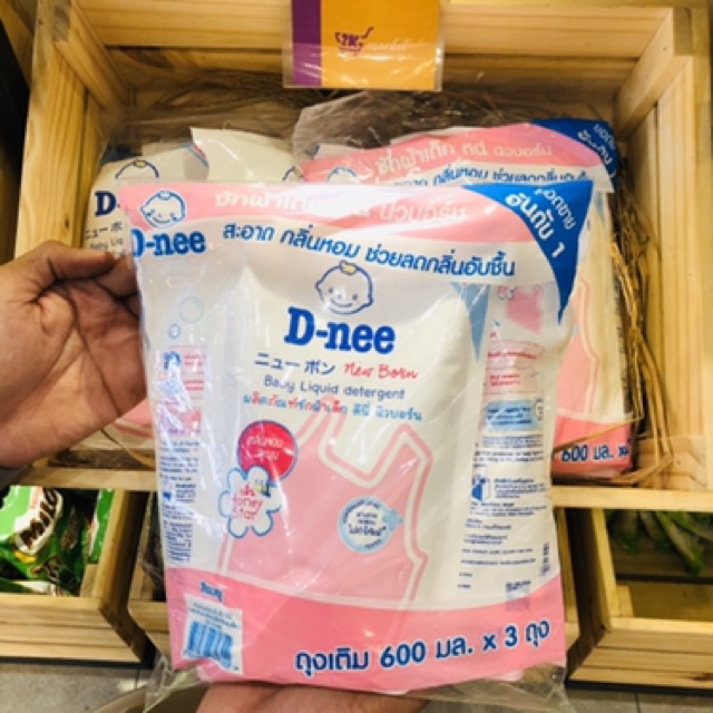 Nước giặt Dnee túi