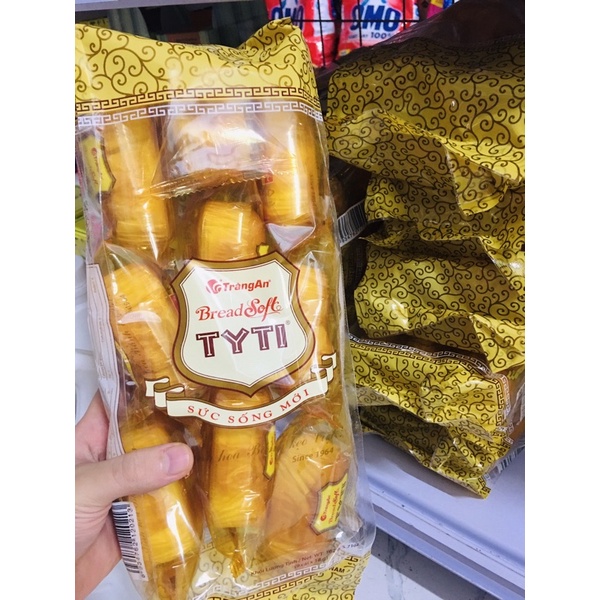 Bánh mì mềm ăn sáng Tyti Tràng An 162gr
