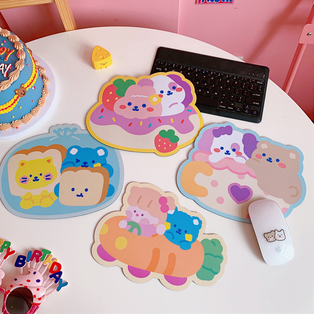 Miếng lót chuột họa tiết hoạt hình dễ thương sáng tạo cho bàn máy tính | BigBuy360 - bigbuy360.vn