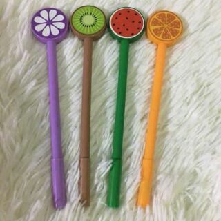 Combo bút viết.tât. thao.