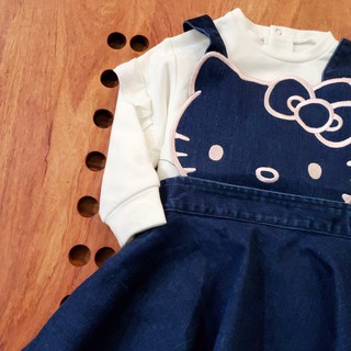 Yếm bò Hello Kitty dáng xòe đáng yêu
