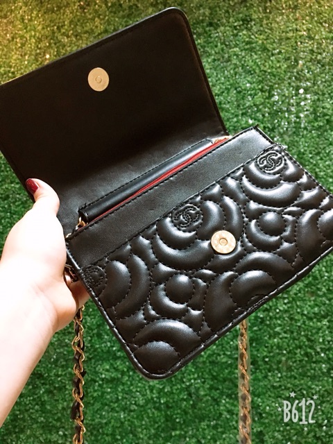 Túi hoa dập nắp