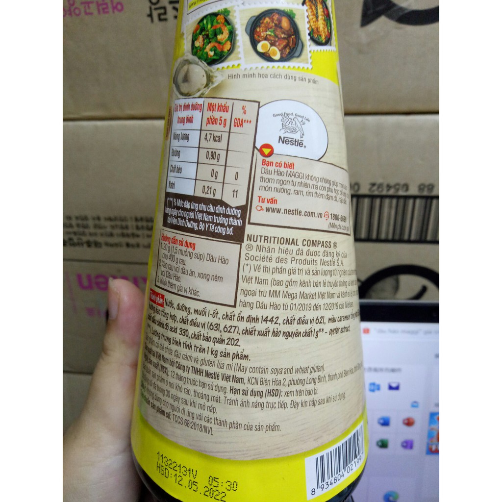 Dầu hào Maggi, chai 820g