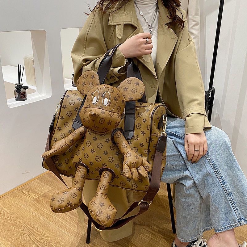 Túi xách du lịch - Túi đeo chéo da mềm Mickey hoạ tiết LV HOT