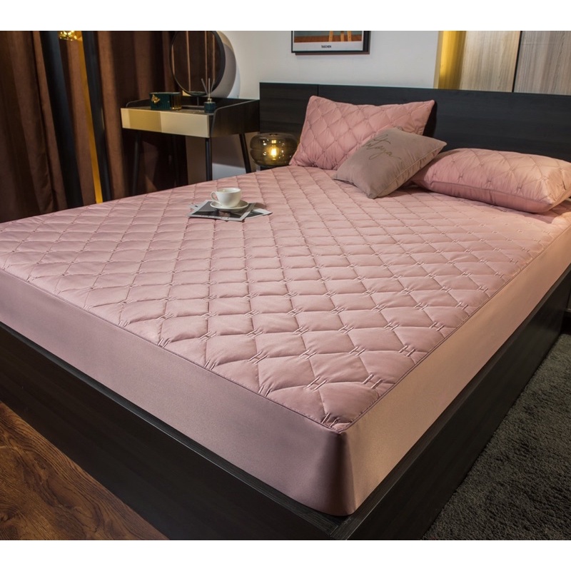 Lụa sateen thêu H