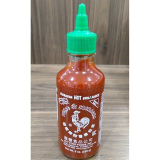 Tương ớt Sriracha hiệu Con Gà Huy Fong 255g - HSD 02/2023