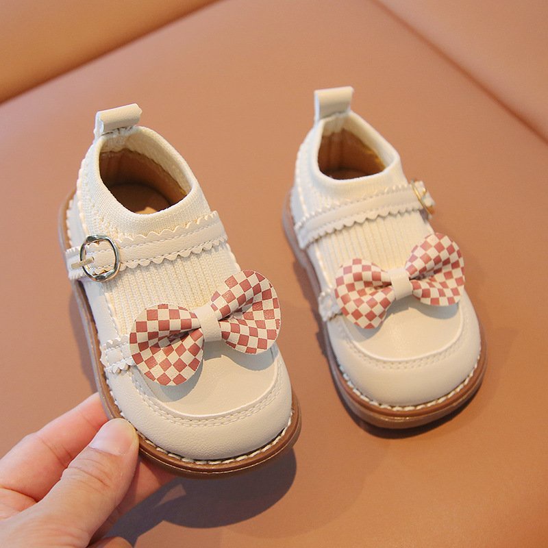 Giày Tập Đi Cổ Chun Len Cho Bé Từ 1-4 Tuổi Phong Cách Thời Trang Đế Êm (2233)