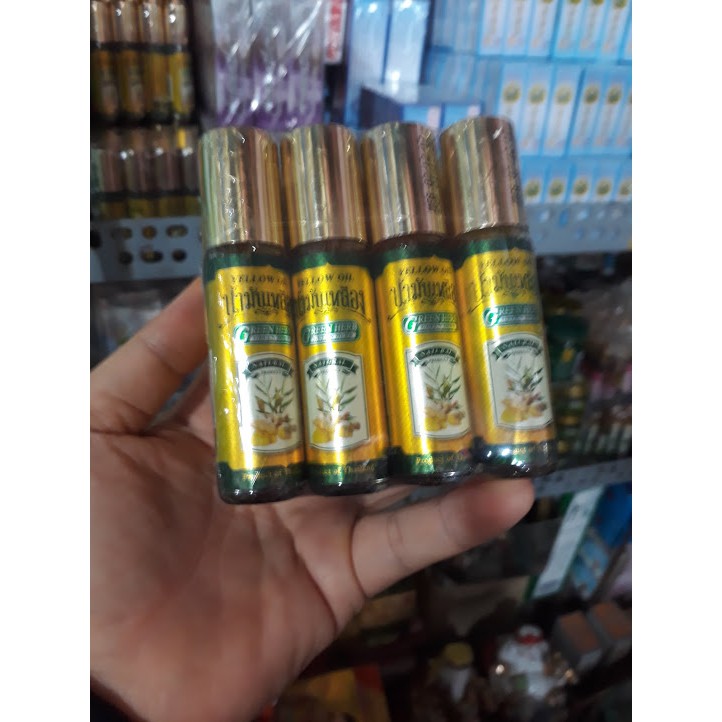 1 chai Dầu gió thảo dược nghệ gừng Green Herb Embrocations Yellow Oil Thailand 8cc